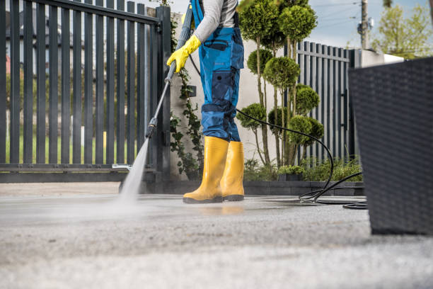 Best Playground Equipment Cleaning  in Gateway, AK